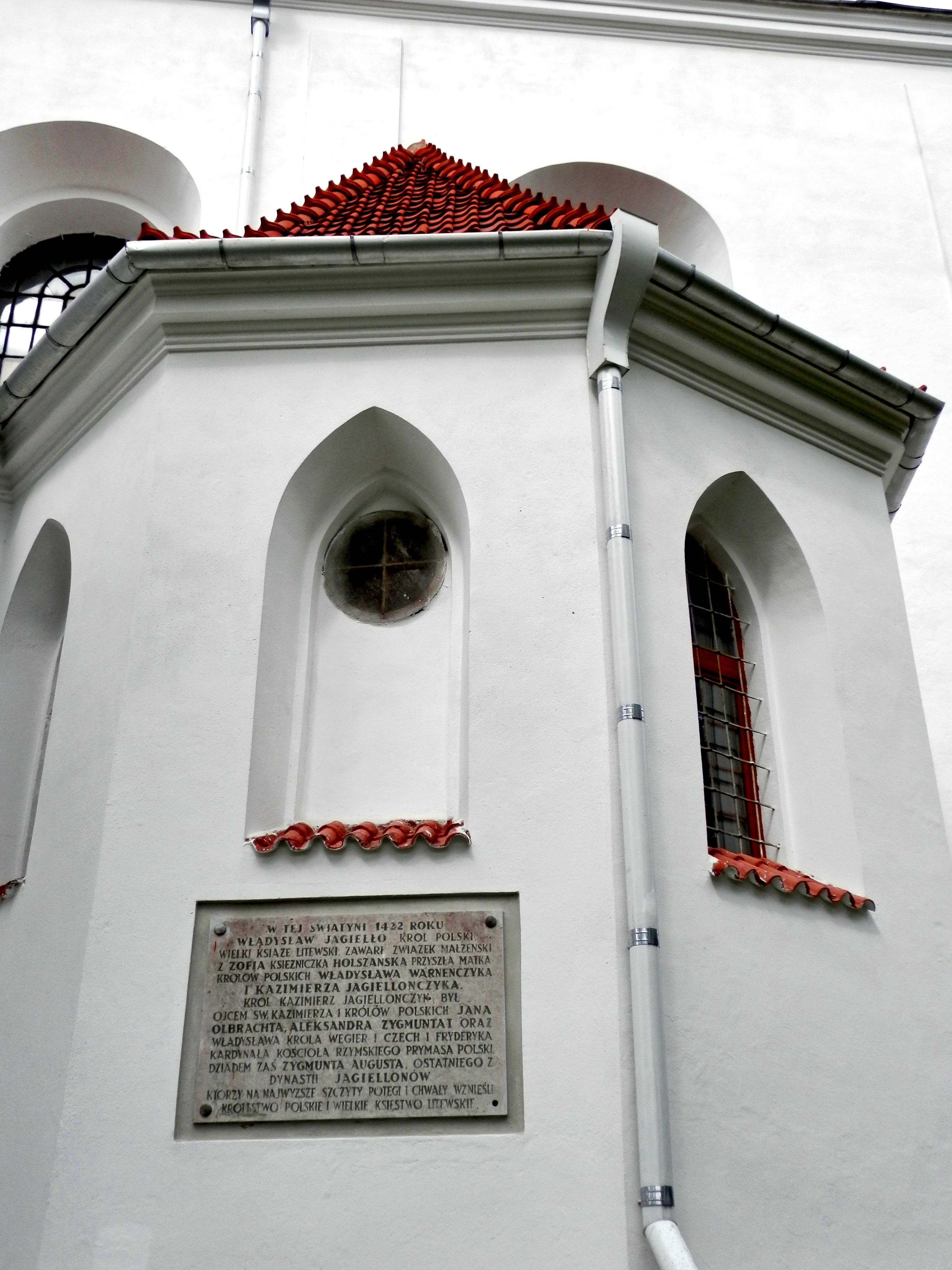 Lentelė Lant bažnyčios sienos, skirta Lenkijos karaliaus ir Lietuvos didžiojo kunigaikščio Jogailos su Sofija Alšėniške jungtuvių jubiliejui